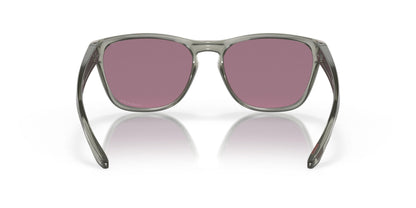 Oakley Manorburn 9479 Sunglasses