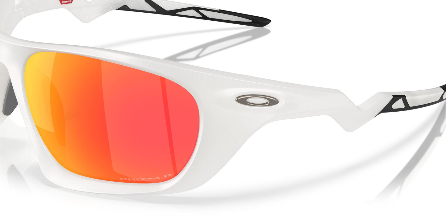 Oakley Lateralis 9431 Sunglasses