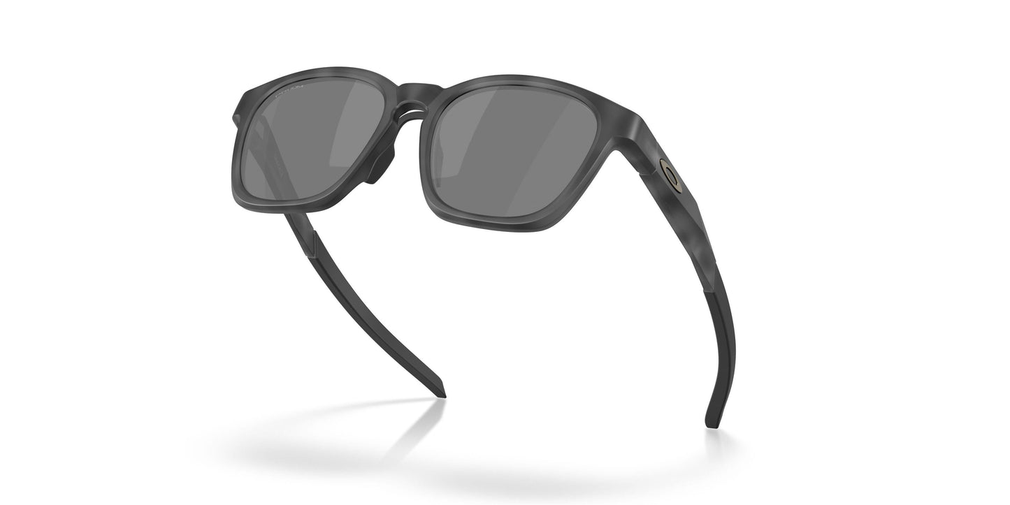 Oakley Shackle 9507D Sunglasses