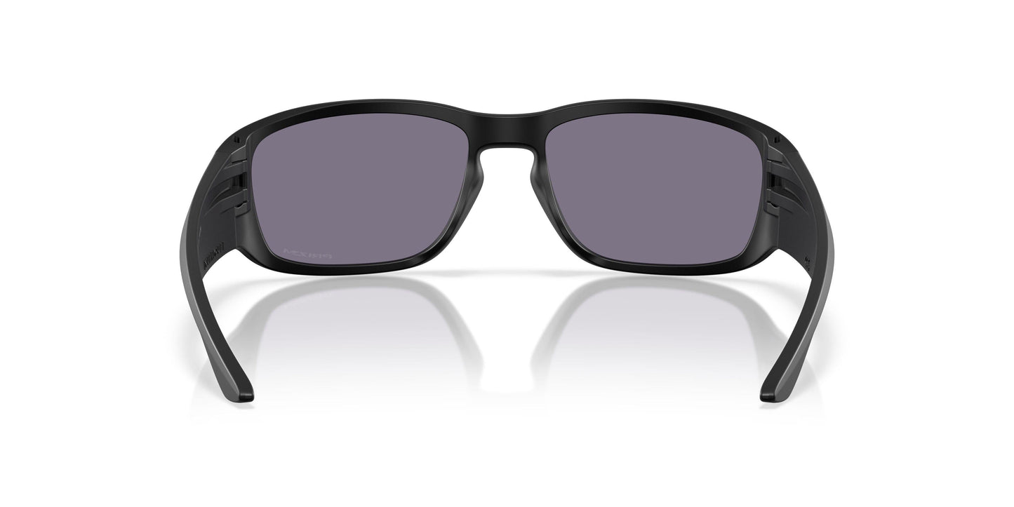 Oakley Tourniquet 9521 Sunglasses
