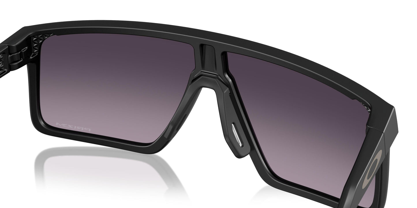 Oakley Helux 9285 Sunglasses