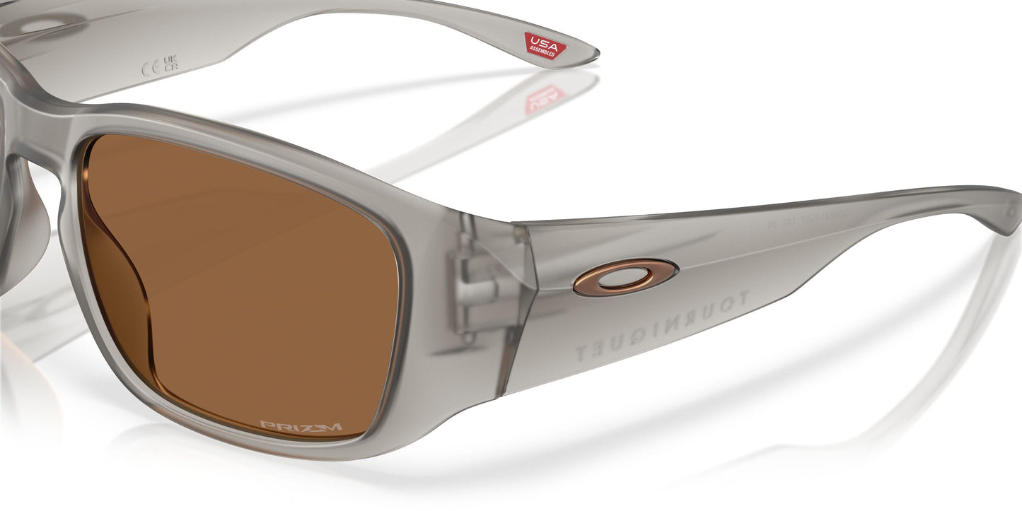 Oakley Tourniquet 9521 Sunglasses