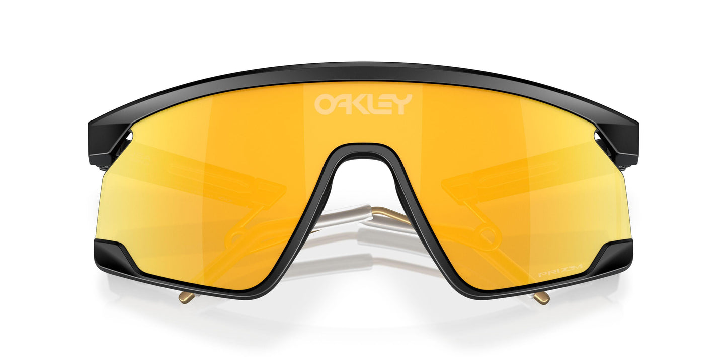 Oakley Bxtr Metal 9237 Sunglasses