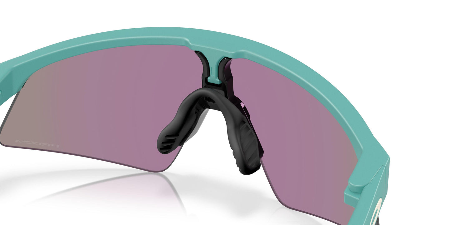 Oakley Resistor Sweep 9015 Sunglasses