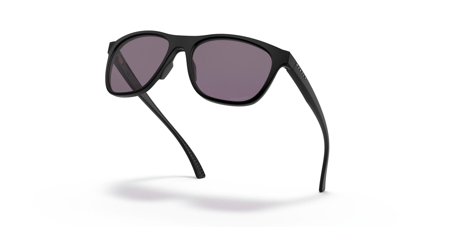 Oakley Leadline 9473 Sunglasses