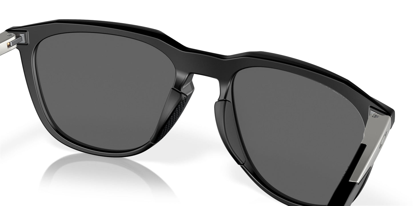 Oakley Thurso 9286 Sunglasses