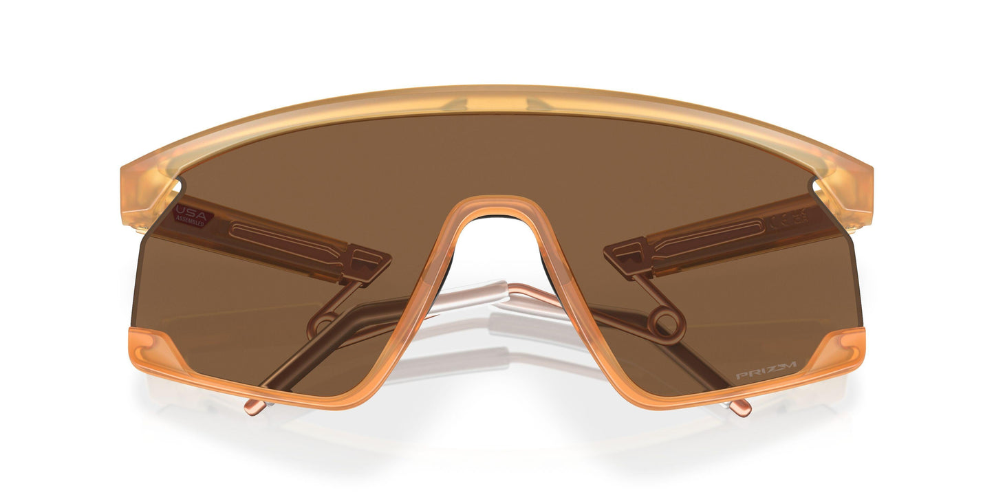 Oakley Bxtr Metal 9237 Sunglasses