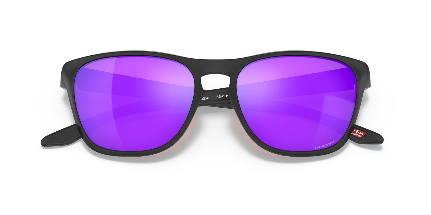 Oakley Manorburn 9479 Sunglasses