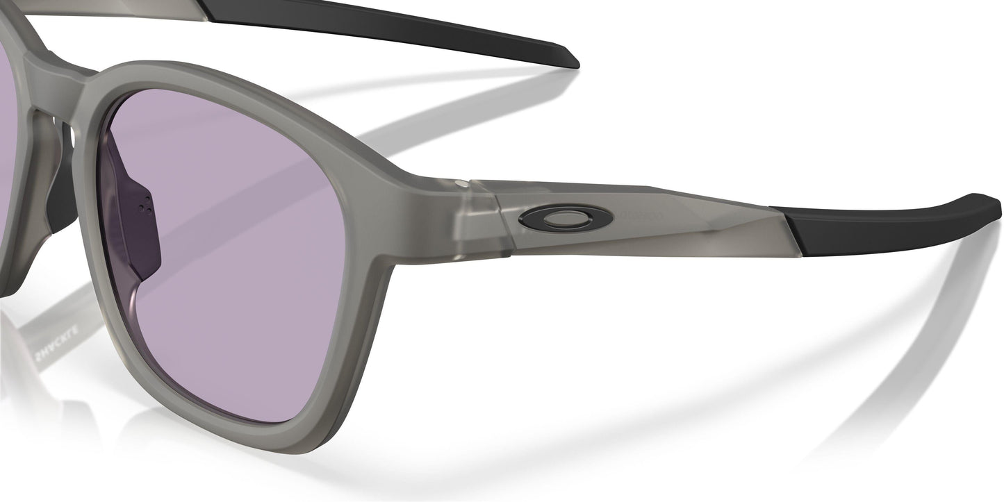 Oakley Shackle 9507D Sunglasses