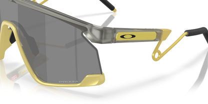 Oakley Bxtr Metal 9237 Sunglasses