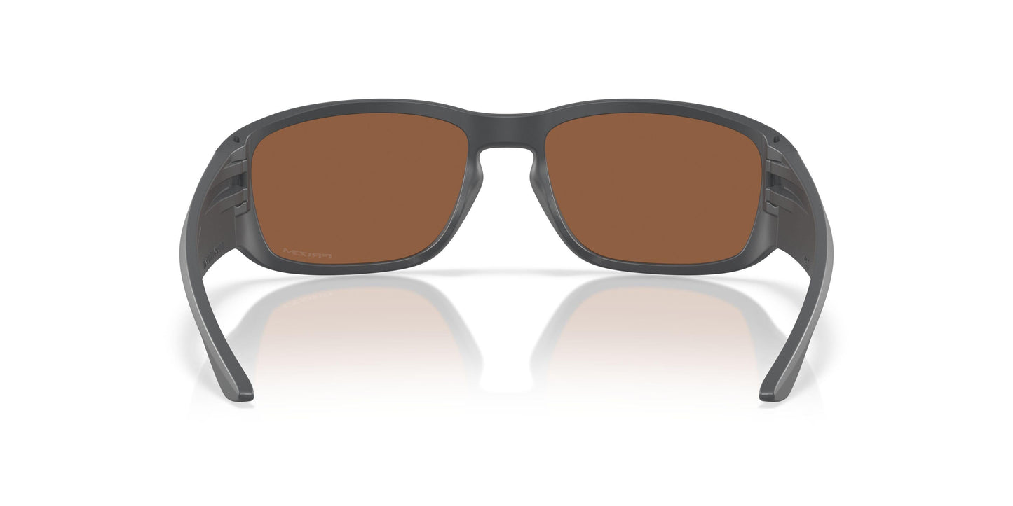 Oakley Tourniquet 9521 Sunglasses