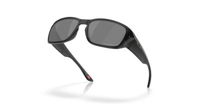 Oakley Tourniquet 9521 Sunglasses