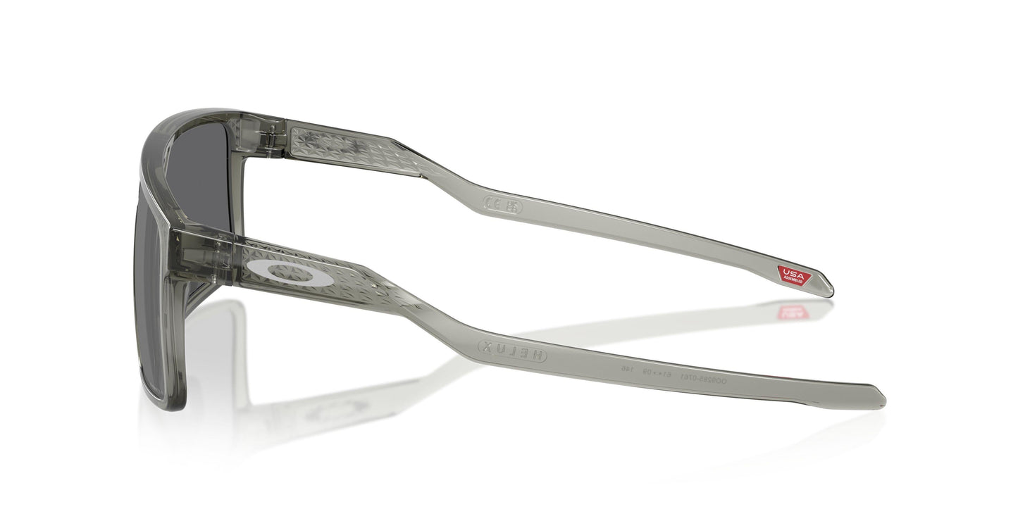 Oakley Helux 9285 Sunglasses