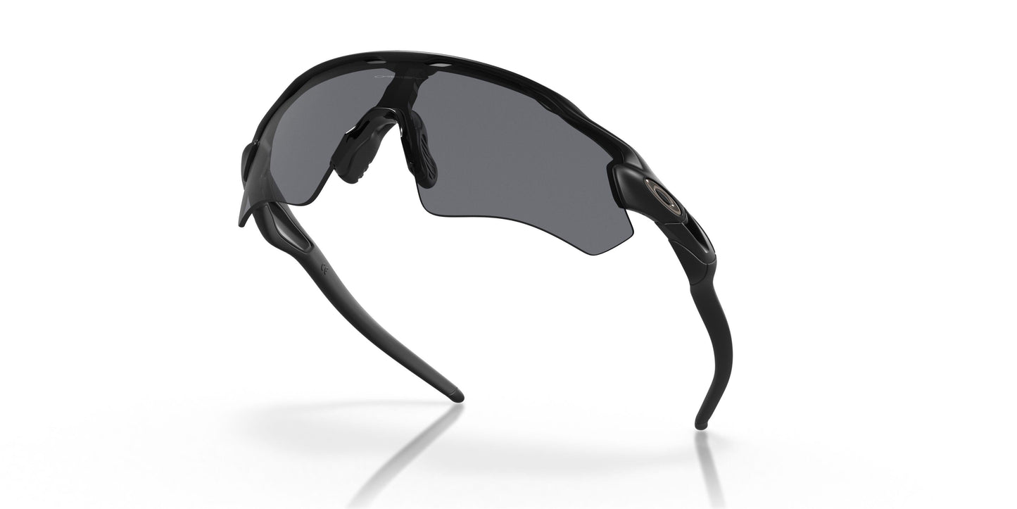 Oakley Radar Ev Path 9208 Sunglasses