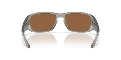 Oakley Tourniquet 9521 Sunglasses