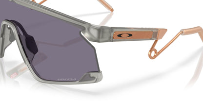 Oakley Bxtr Metal 9237 Sunglasses