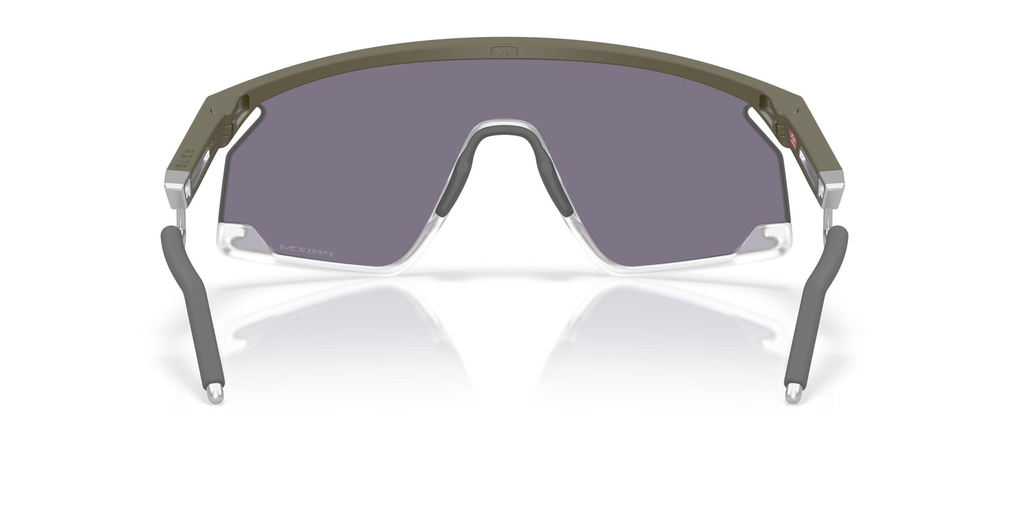 Oakley Bxtr Metal 9237 Sunglasses