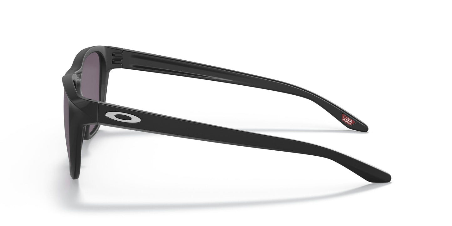 Oakley Manorburn 9479 Sunglasses