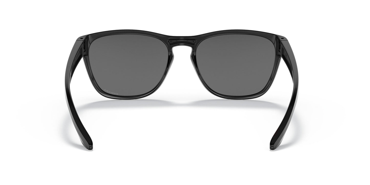 Oakley Manorburn 9479 Sunglasses