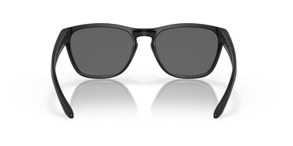 Oakley Manorburn 9479 Sunglasses
